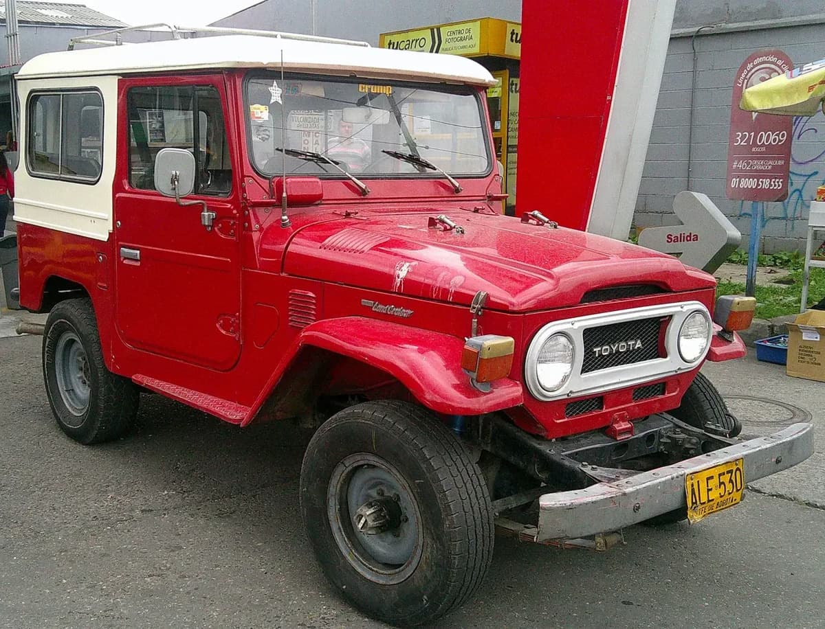 Toyota Land Cruiser FJ40 de 1978 importé de Colombie par Classic 4x4 Import