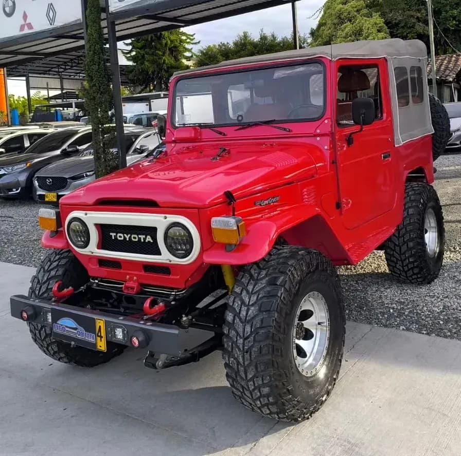 Toyota Land Cruiser FJ40 de 1978 importé de Colombie par Classic 4x4 Import